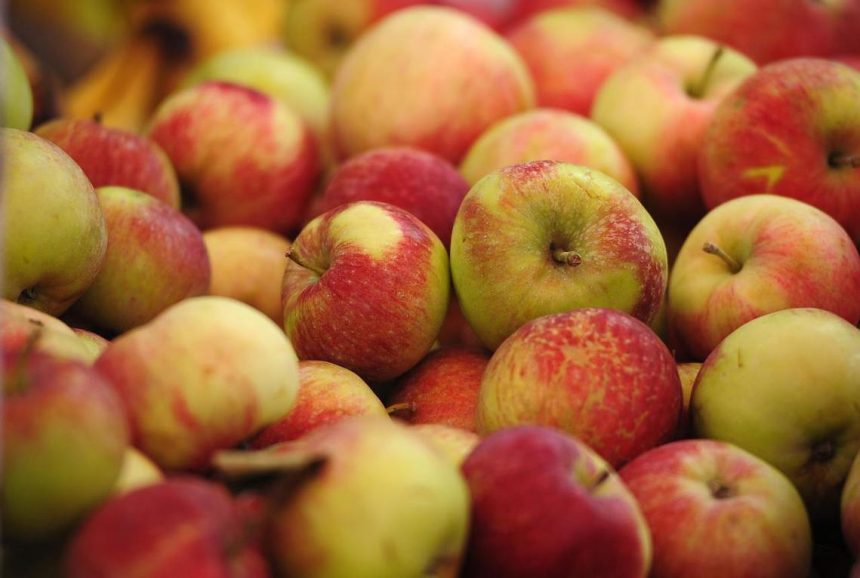 Äpfel am Abend Risiken für Verdauung und Schlaf