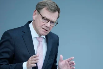 Außenminister Deutschlands Wadephul Frieden in der Ukraine muss gerecht und dauerhaft sein