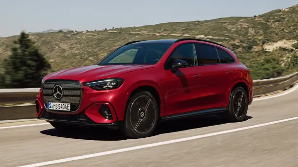 Mercedes hat den GLC EQ vorgestellt – Elektro-SUV mit 94-kWh-Batterie, Schnellladeleistung bis 330 kW, Reichweite bis 713 km und modernsten Assistenzsystemen.