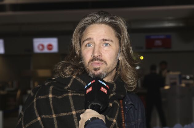 Gil Ofarim im Dschungelcamp unter Druck: Warum er weiter schweigt