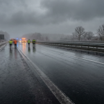 Schneetief „Leonie“ bringt Eisregen und Chaos auf Deutschlands Straßen