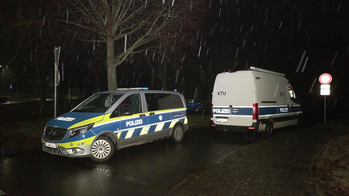 Jugendlicher tot an Waldsee gefunden in Dormagen: Mordkommission ermittelt in NRW