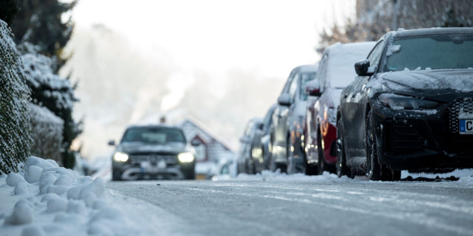 Wetter in Deutschland: Glätte, Schnee und Minusgrade sorgen für neue Warnungen