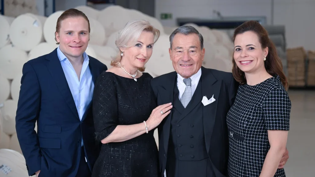 Trigema-Familie freut sich über Nachwuchs: Bonita Grupp ist Mutter geworden