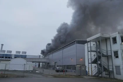 Großbrand im Forschungszentrum Darmstadt: Hoher Schaden, keine Verletzten
