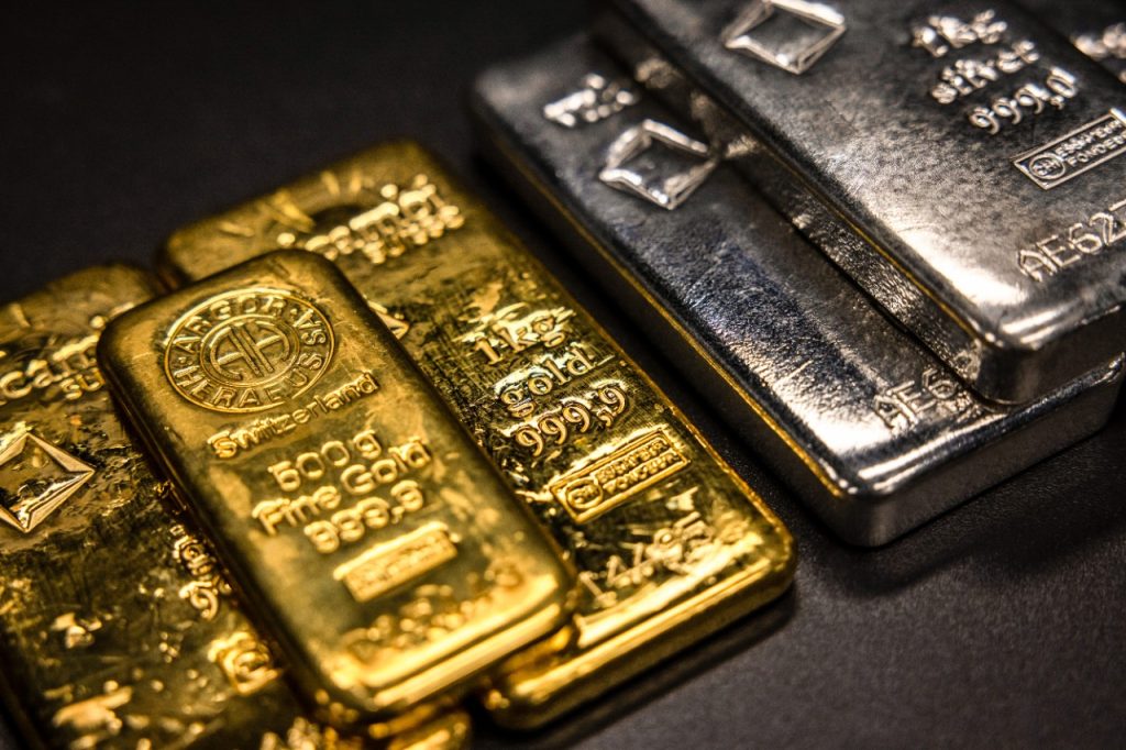 Gold- und Silberpreis im freien Fall: Folgen, Prognose und Risiken für den Aktienmarkt