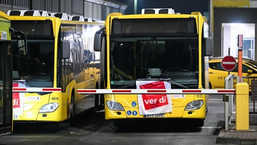 BVG-Streik in Berlin: Ursache, Termine und was mit U-Bahn, Bussen und Straßenbahnen passiert