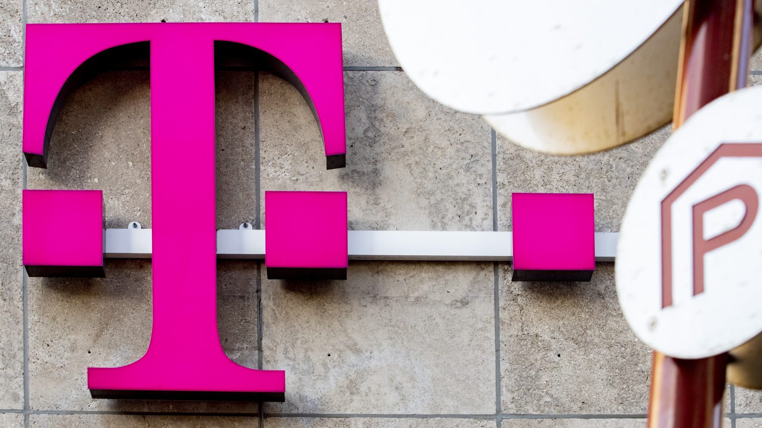 Telekom erhöht Preis für MultiSIM ab April 2026 – was Kunden jetzt zahlen