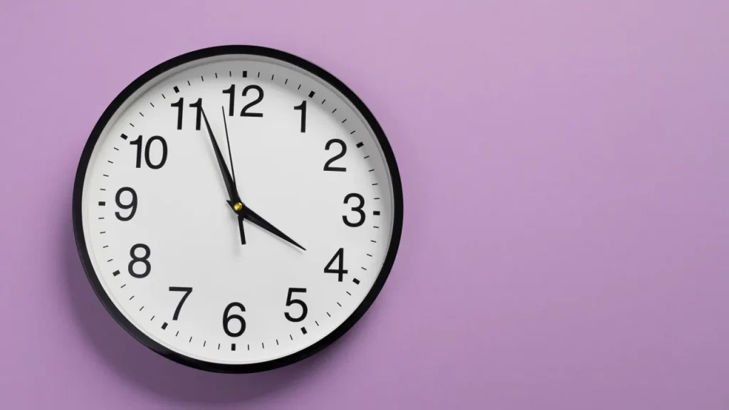 Sommerzeit 2026 Deutschland: wann werden die Uhren vorgestellt. Auswirkungen auf Alltag und Gesundheit