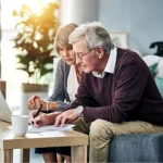 Beamtenpensionen in Deutschland: Zahlen, Fakten und Kritik. Warum Beamte deutlich mehr bekommen als Rentner