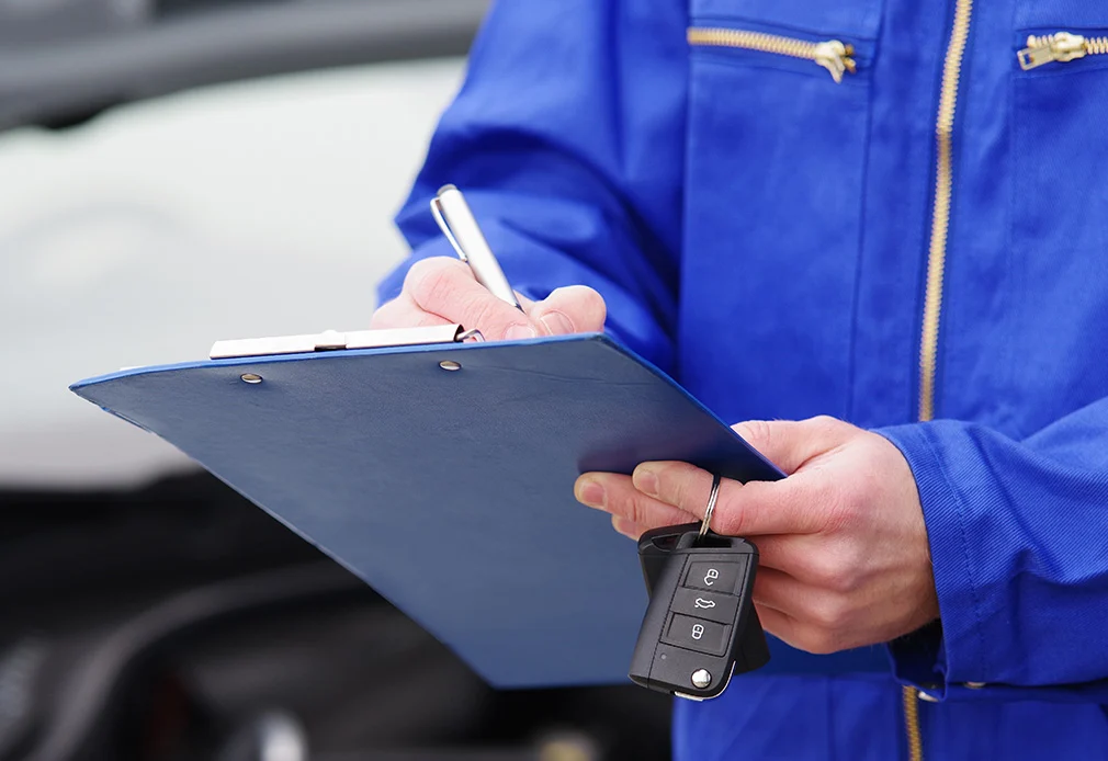 HU/TÜV überziehen: Welche Strafen drohen und was du wissen musst