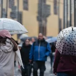 Sturmtief Therese erreicht Kanaren: Sturm, Regen und Flugausfälle am Freitag