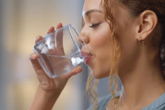 Öko-Test 2026: Diese stillen Mineralwasser fallen durch – Schadstoffe entdeckt