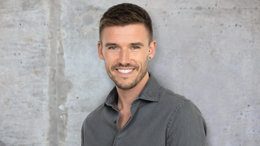 Marvin Fischer – neuer ZDF-Moderator: Alter, Karriere und Privatleben