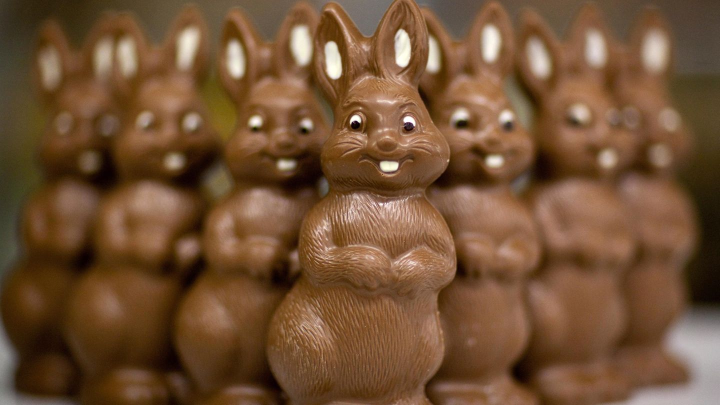 Preise für Schoko-Osterhasen steigen deutlich: Verbraucher kaufen weniger