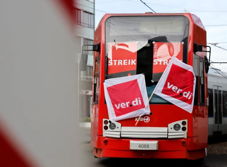 Verdi-Warnstreik in Düsseldorf am Dienstag, 10. März 2026: Was mit dem Verkehr passiert und wie man trotzdem ans Ziel kommt