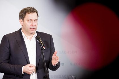 Reform der Krankenkassen: Klingbeil blockiert Vorschlag