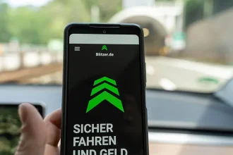 Radarwarner in Bayern: Darf man sie benutzen, Regeln und Strafen in Deutschland 2026