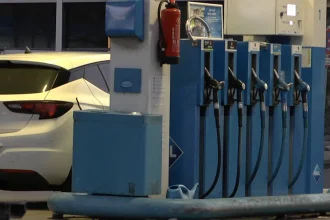 Preise für Kraftstoff steigen wegen Ölpreis: Das passiert an Tankstellen in Deutschland