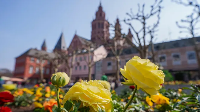 Wetterprognose Ostern 2026 in Baden-Württemberg: Sonne, Regen und Gewitter
