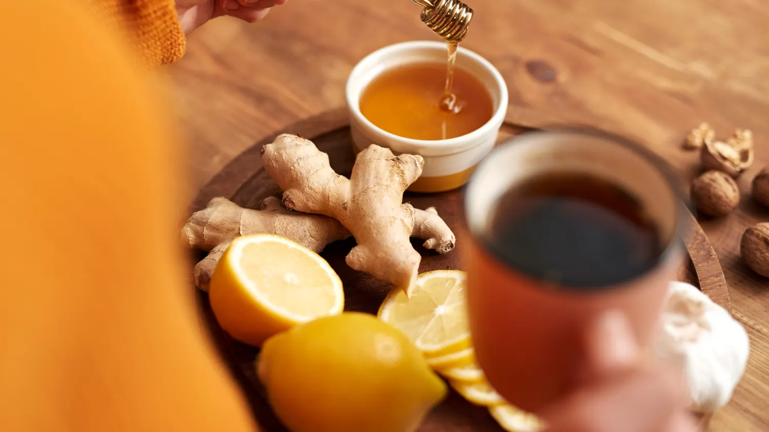 Hausmittel gegen Erkältung: Was wirklich hilft und was Mythos ist