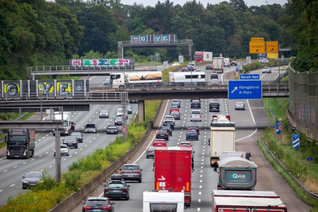 ADAC warnt vor langen Staus auf Autobahnen rund um München zum Maifeiertag: Liste der Strecken