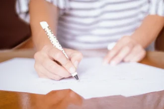 Nebenjob von Zuhause 2026: 15 seriöse Möglichkeiten zum Geld verdienen