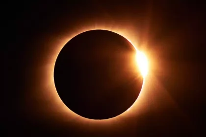 Totale Sonnenfinsternis 2026: Datum, Uhrzeit und Sichtbarkeit in Deutschland