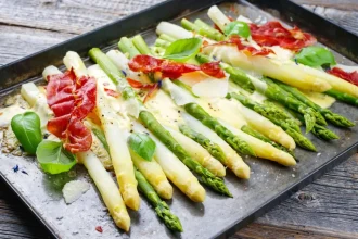 Spargel kochen: Anleitung für weißen und grünen Spargel mit 5 Saucen