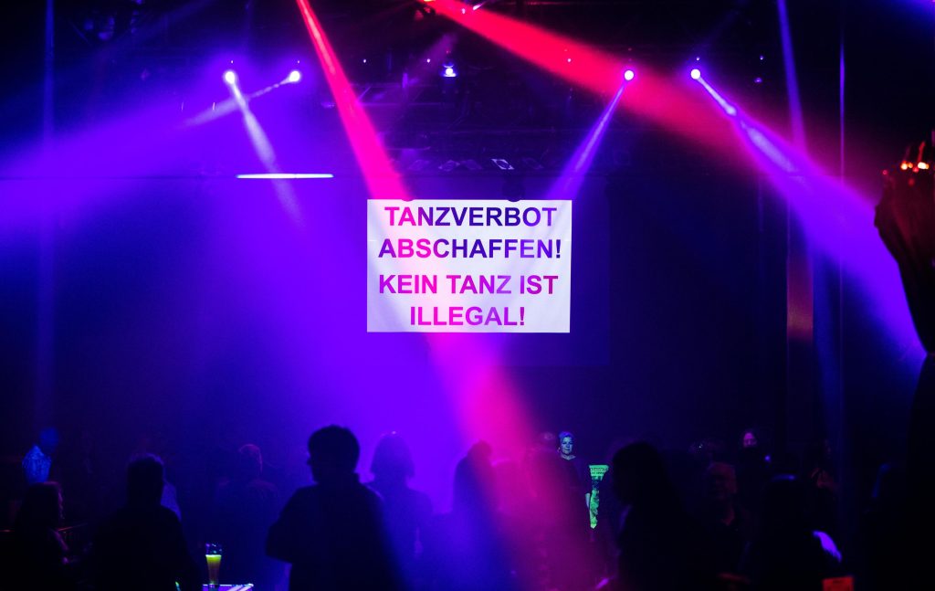 Tanzverbot an Karfreitag: Regeln in Berlin und Brandenburg 2026