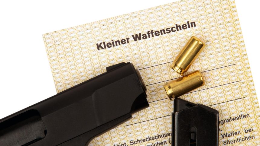 Schreckschusswaffe und Kleiner Waffenschein in Deutschland 2026: Was erlaubt ist und was nicht