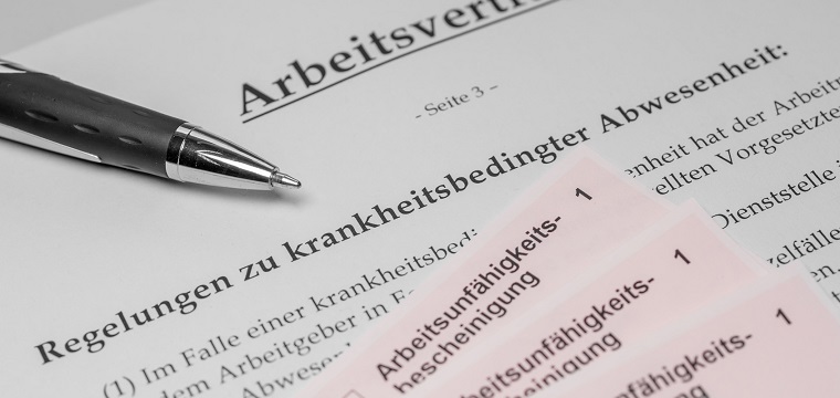 Krankmeldung beim Arbeitgeber: Fristen, Regeln und häufige Irrtümer
