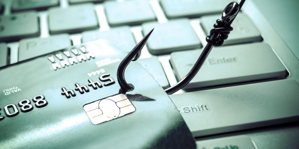 Phishing-Mails erkennen 2026: Neue Maschen bei DHL, PayPal und Banken