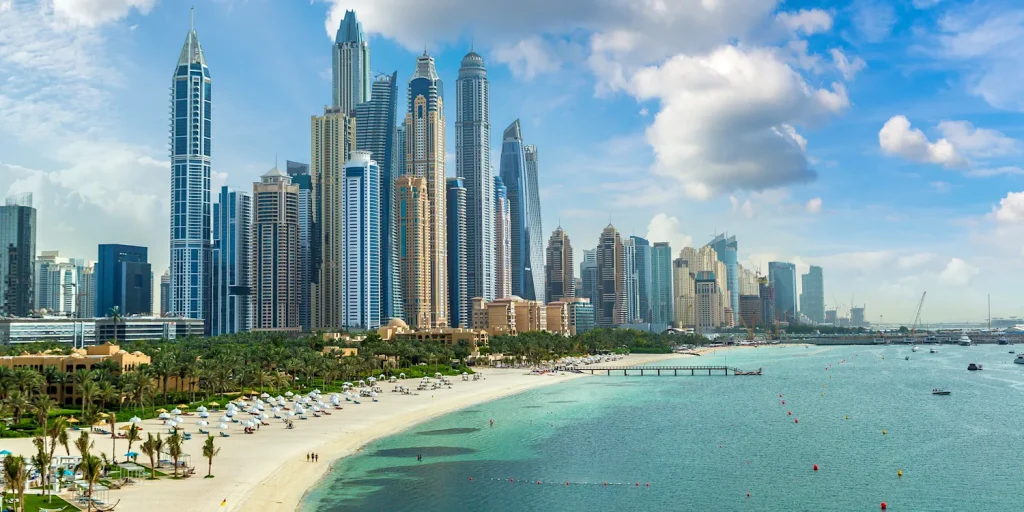 Reisewarnung aufgehoben: Flüge über Dubai und Doha wieder möglich