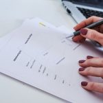 Lohnlücke zwischen Frauen und Männern: Neue EU-Regeln kommen in Deutschland später