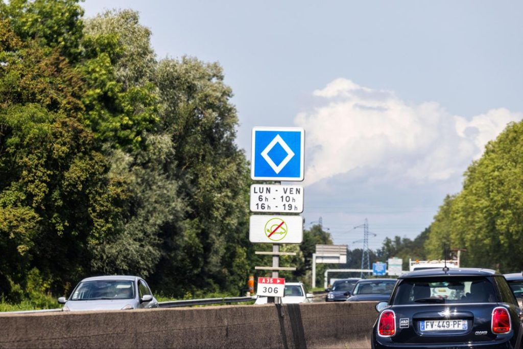 Neues Rauten-Schild in Frankreich: Wer es missachtet, zahlt 135 Euro