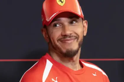 Formel 1 in Barcelona: Lewis Hamilton gewinnt seinen ersten Grand Prix für Ferrari