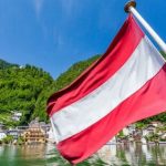 Rente und Auswandern nach Österreich 2026: Steuern, Krankenversicherung und Wohnsitz