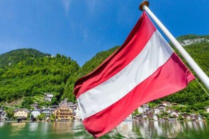 Rente und Auswandern nach Österreich 2026: Steuern, Krankenversicherung und Wohnsitz