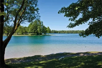 Badeseen München 2026: die besten Orte zum Baden, Wasserqualität und Anfahrt