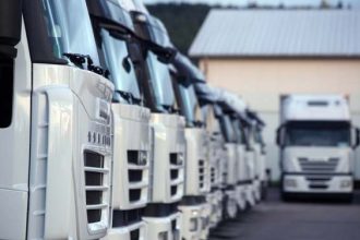 Ferienfahrverbot 2026 in Deutschland: Welche Lkw betroffen sind und wo sie nicht fahren dürfen