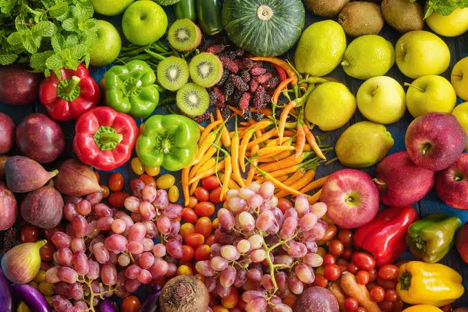 Vitamin C und Gehirngesundheit: Neue Studie mit mehr als 2.000 älteren Menschen