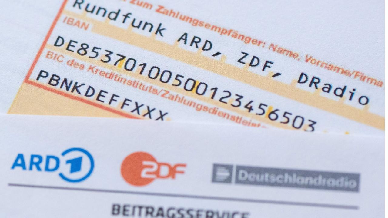 GEZ Rundfunkbeitrag 2026: Höhe, Befreiung und Tipps
