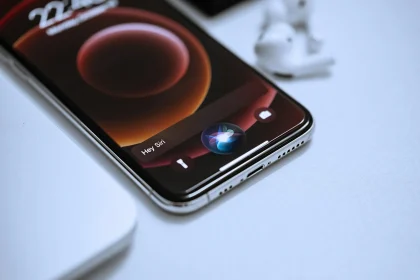 Apple-Siri und EU-Regeln: Warum neue KI-Funktionen später kommen könnten