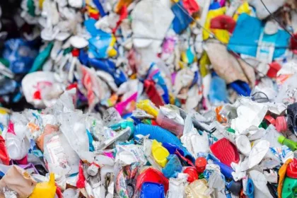 Plastiksteuer ab 2027 in Deutschland: Warum Einkaufen im Supermarkt teurer werden könnte