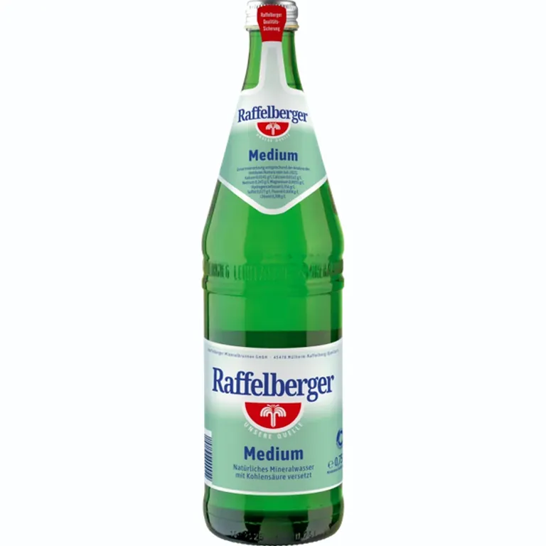 Mineralwasser-Rückruf in NRW: Diese Raffelberger-Flaschen sollten nicht getrunken werden