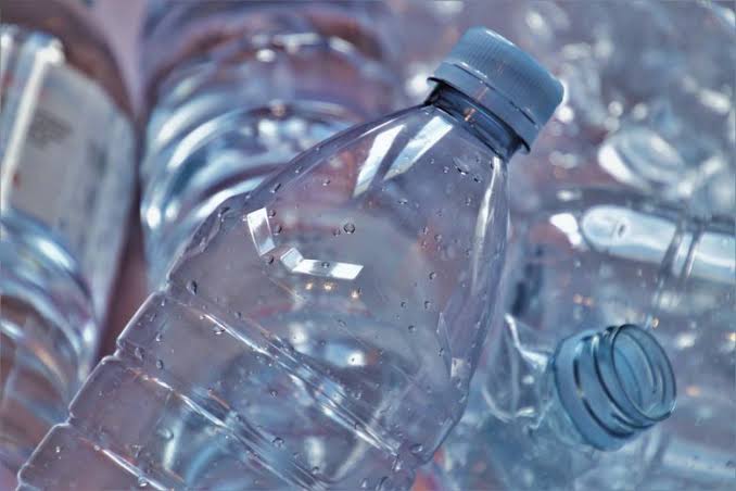 Plastiksteuer ab 2027 in Deutschland: Warum Einkaufen im Supermarkt teurer werden könnte