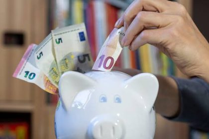 Tagesgeld vs Festgeld 2026: Zinsen Vergleich