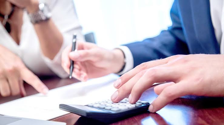 Privatinsolvenz 2026: Ablauf, Dauer und Restschuldbefreiung
