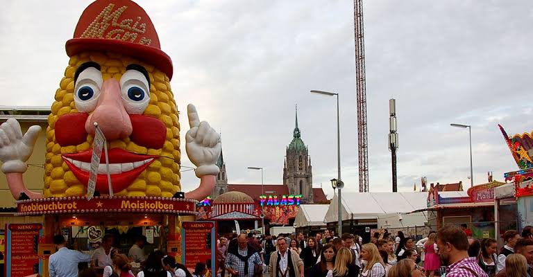 Oktoberfest München 2026: Termine, Reservierung und Preise